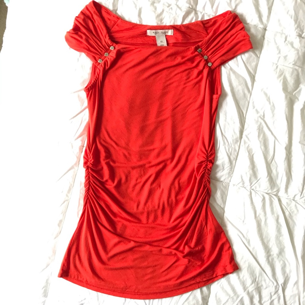 WH/BM Ruffled Shoulder Cinch Side Top -Orange C1